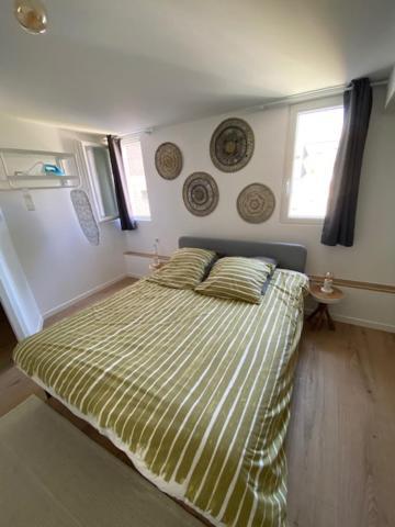 Duplex Proche Gare Vue Tour Perret Avec Parking Gratuit Apartment อาเมียงส์ ภายนอก รูปภาพ